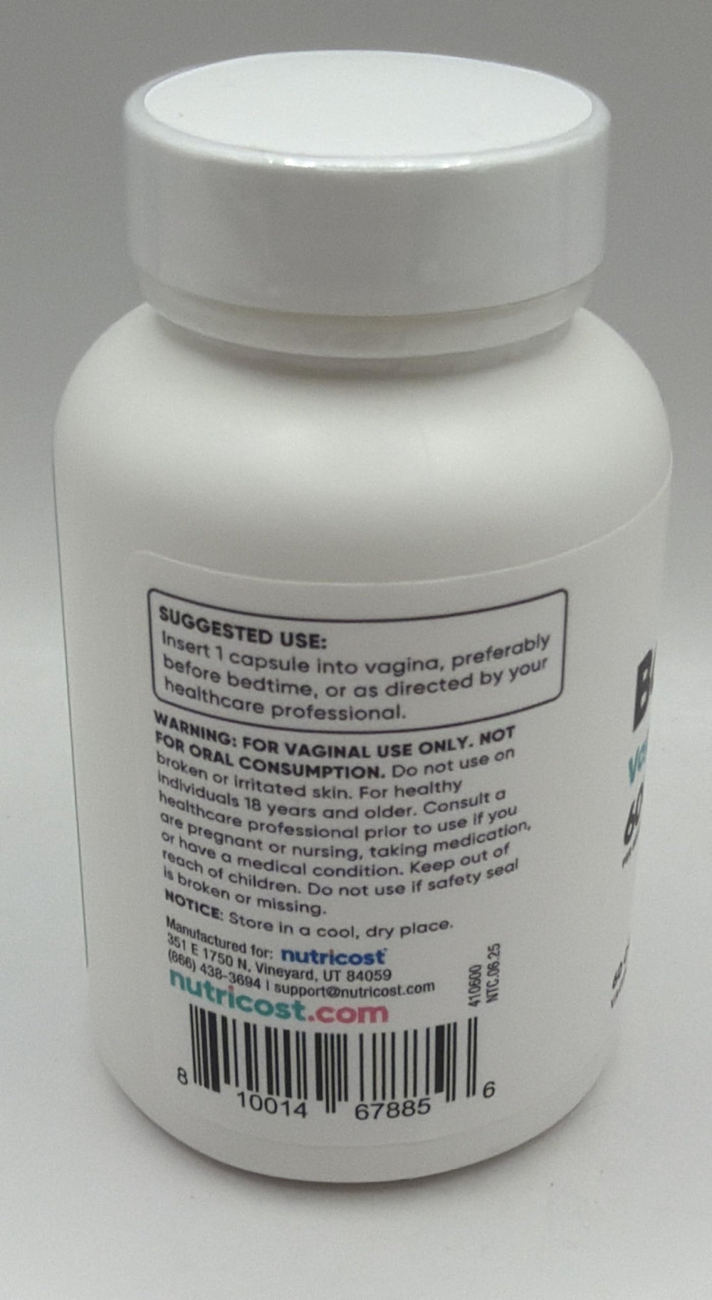 Nutricost boric acid 600mg product ready for daily use.