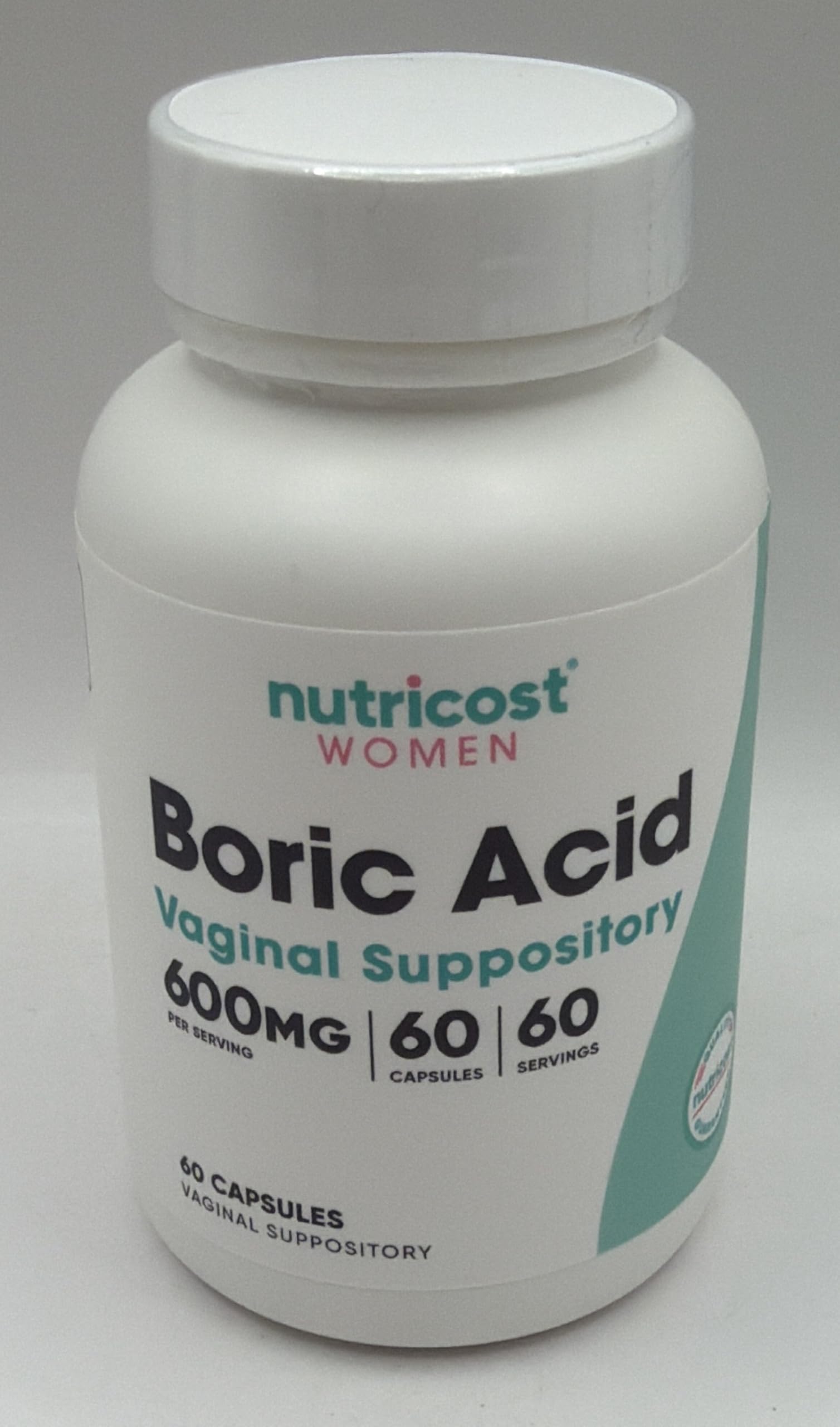 Nutricost boric acid 600mg plant-derived capsules highlight non-GMO quality.