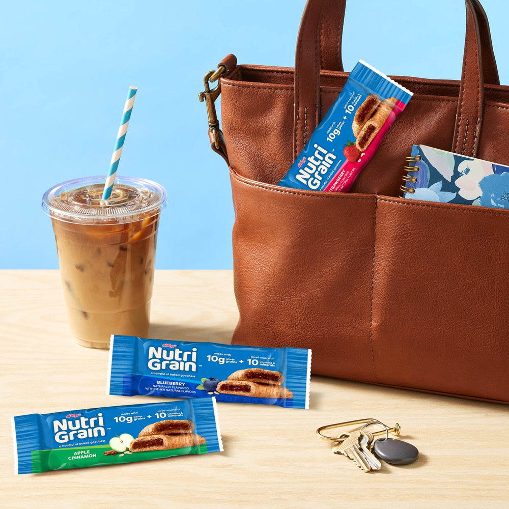 Nutri-Grain kids snack shot demonstrates portable, mess-free nourishment.
