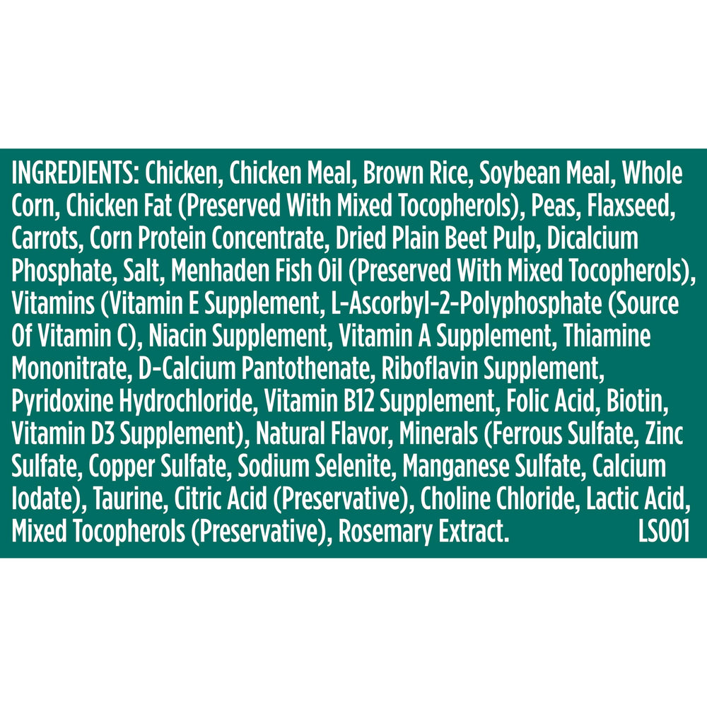 Nutrish Rachael Ray puppy kibble close-up shows real ingredients.