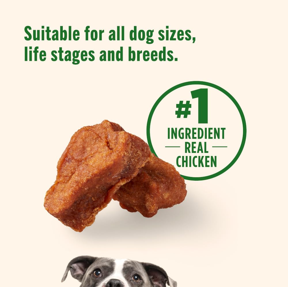 Nutrish Savory Roasters USA-made badge signals quality ingredients and safety.
