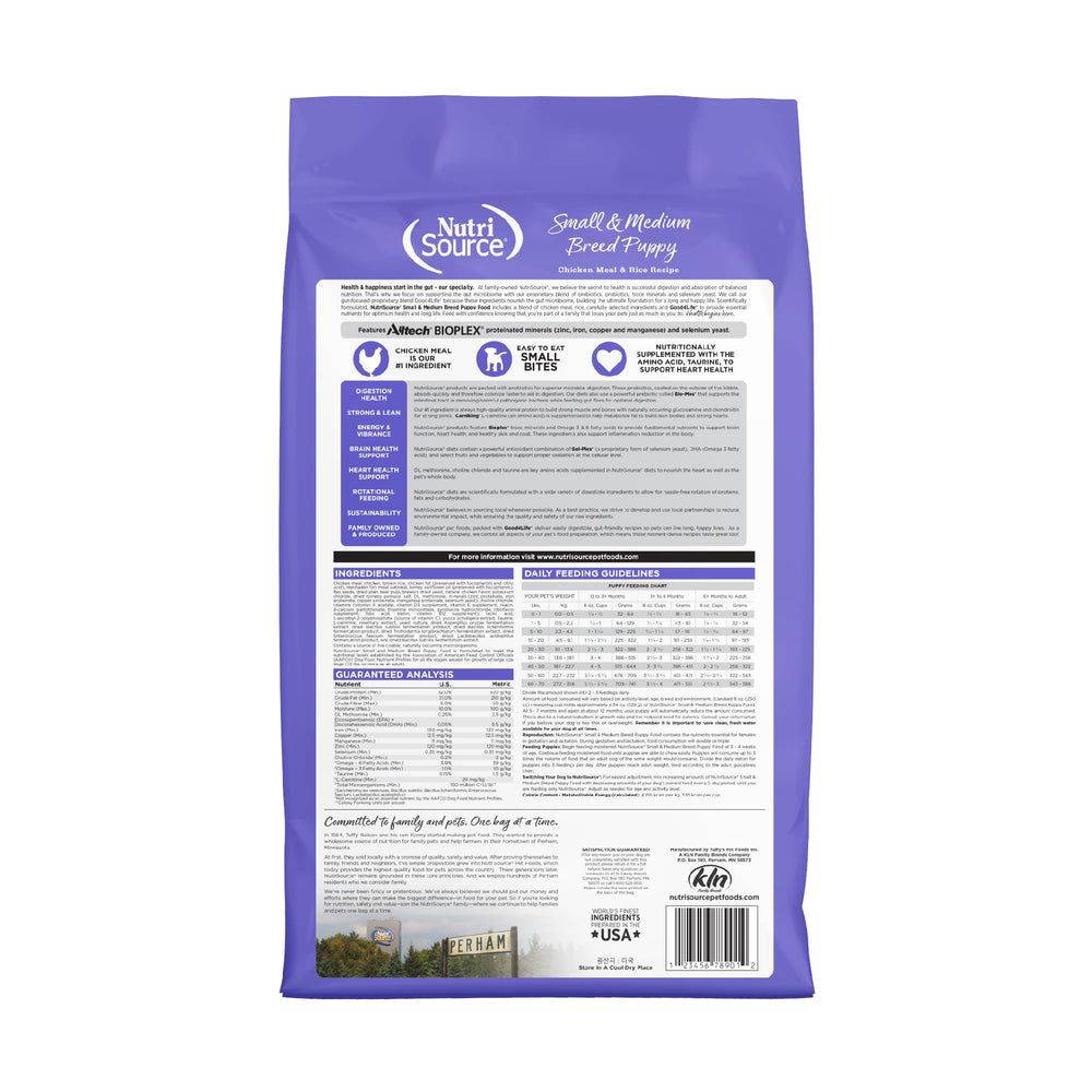 NutriSource chicken meal and rice formula close-up shows real ingredients supporting gut health.