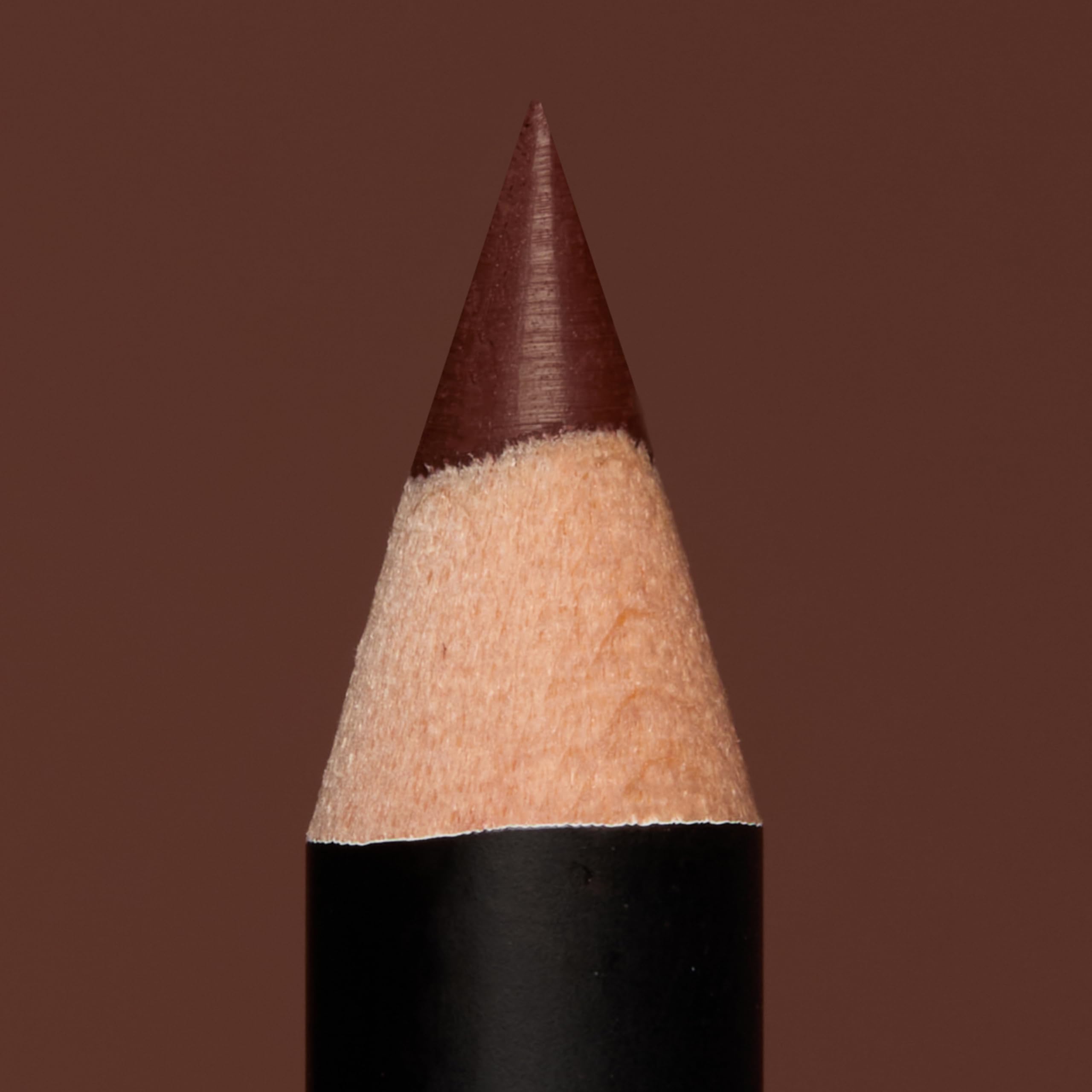 NYX Suede Matte Lip Liner Brown shade supports long-lasting defined lips.