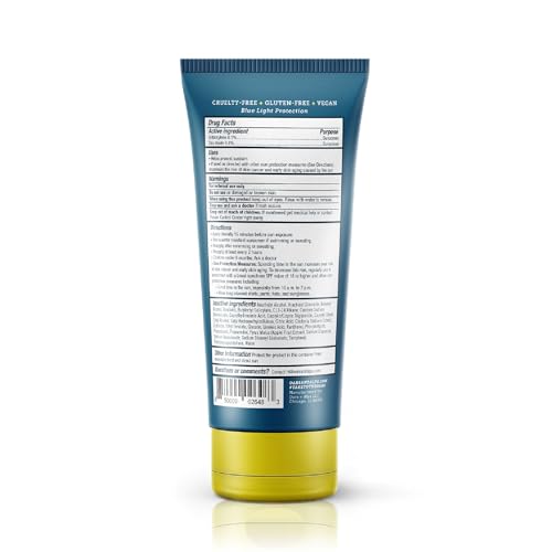 Oars + Alps moisturizer texture swatch shows lightweight, oil-free hydration.