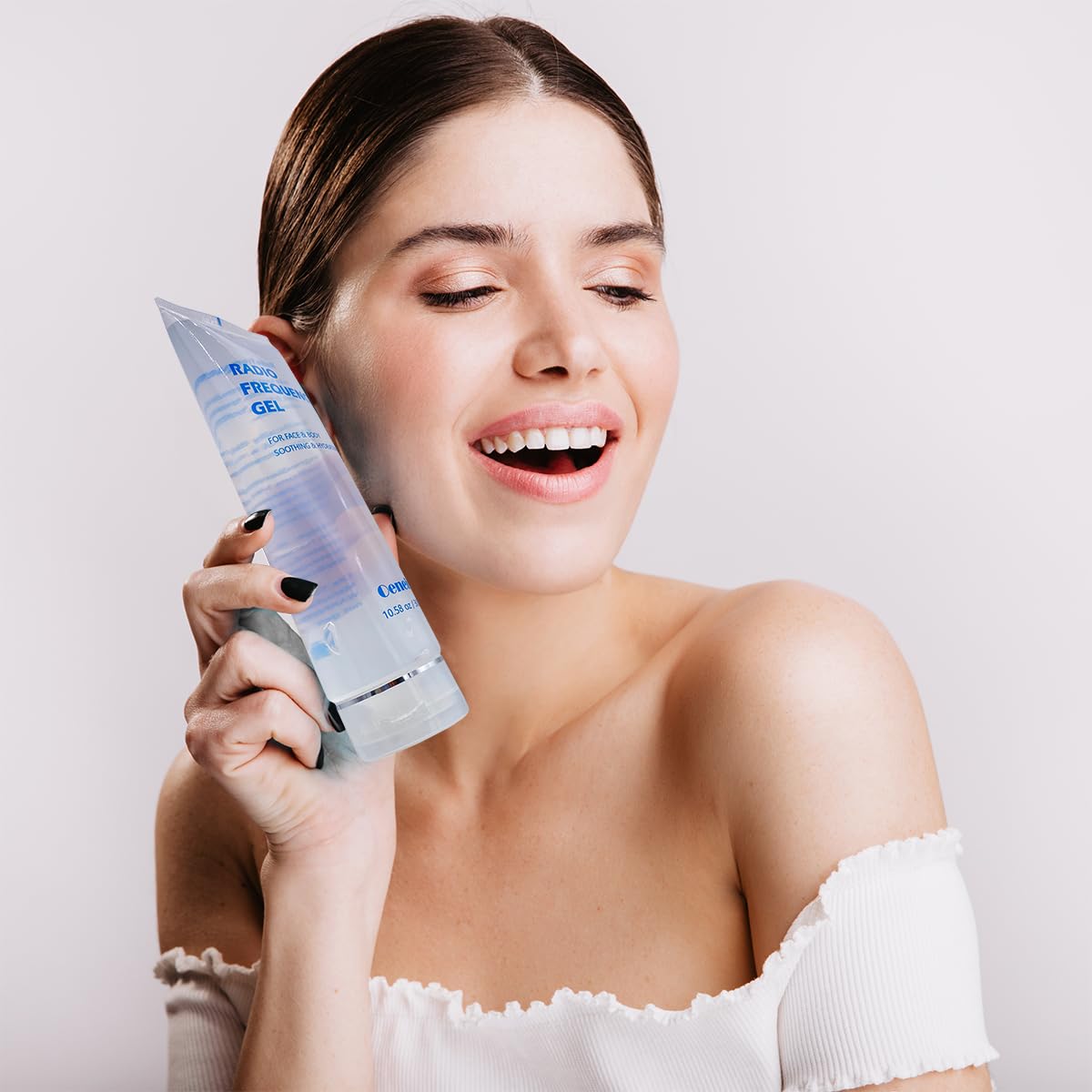 Oeneis protective-barrier gel reduces risk of skin irritation during device use.