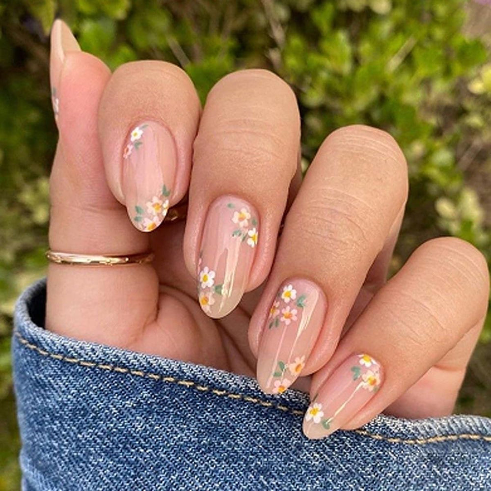 OHWODA pink spring press-on nails with almond shape and daisy design for elegant nails