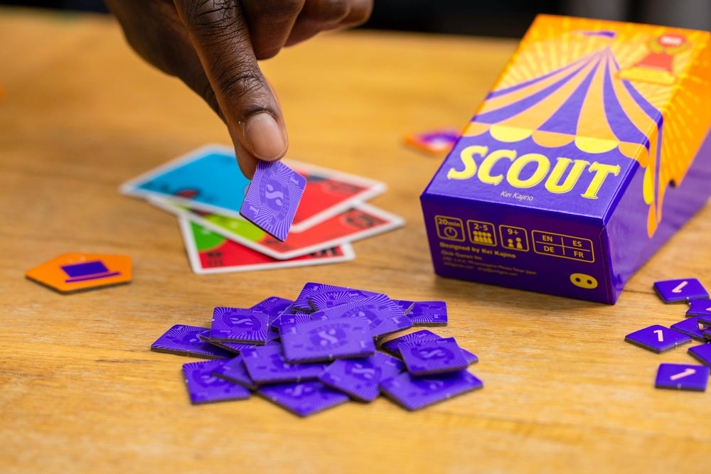 Oink Games Scout compact box emphasizes easy portability.