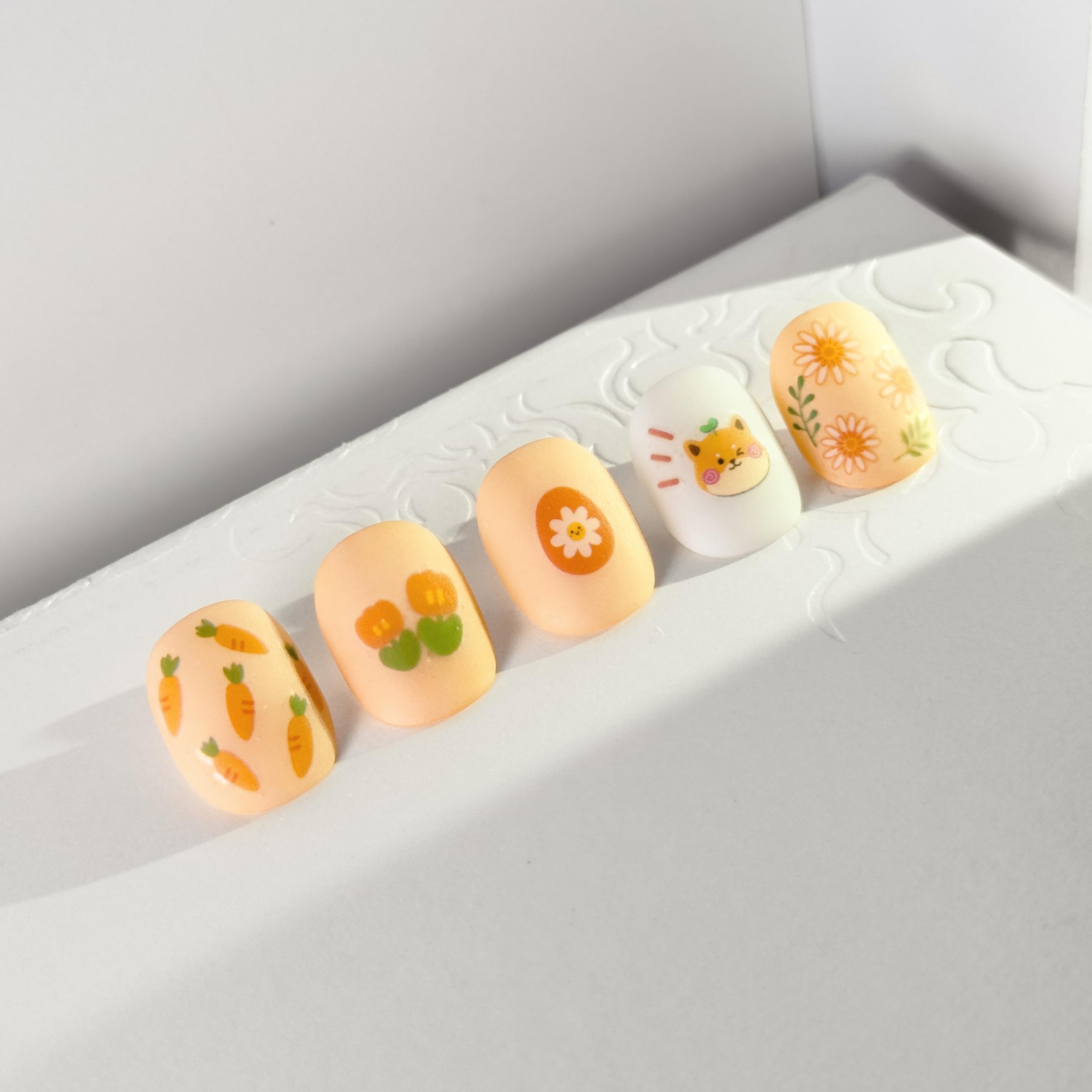 Okiyomi glow-in-the-dark stickers—nighttime shimmer kids adore.