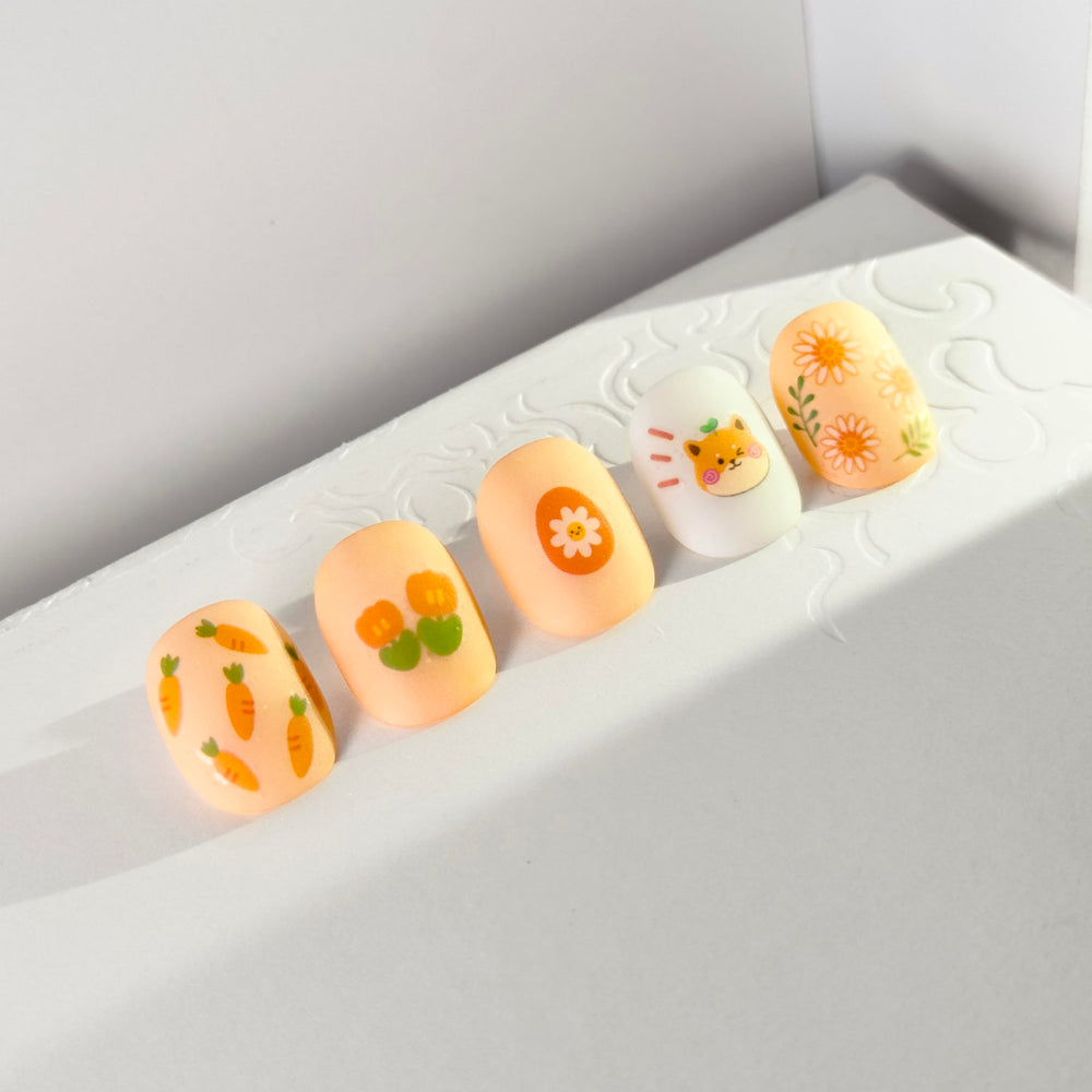 Okiyomi glow-in-the-dark stickers—nighttime shimmer kids adore.