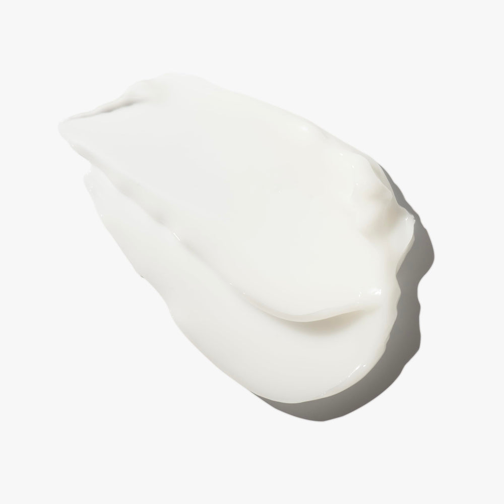 Non-greasy finish of Olay Regenerist Ultra Rich after absorption