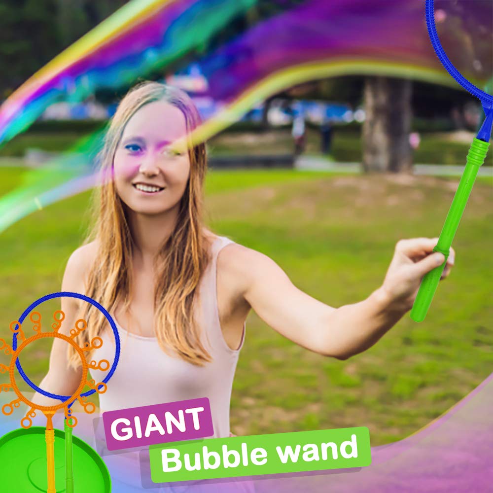 OleOletOy wand assembly demonstrates quick setup for easy bubble play.