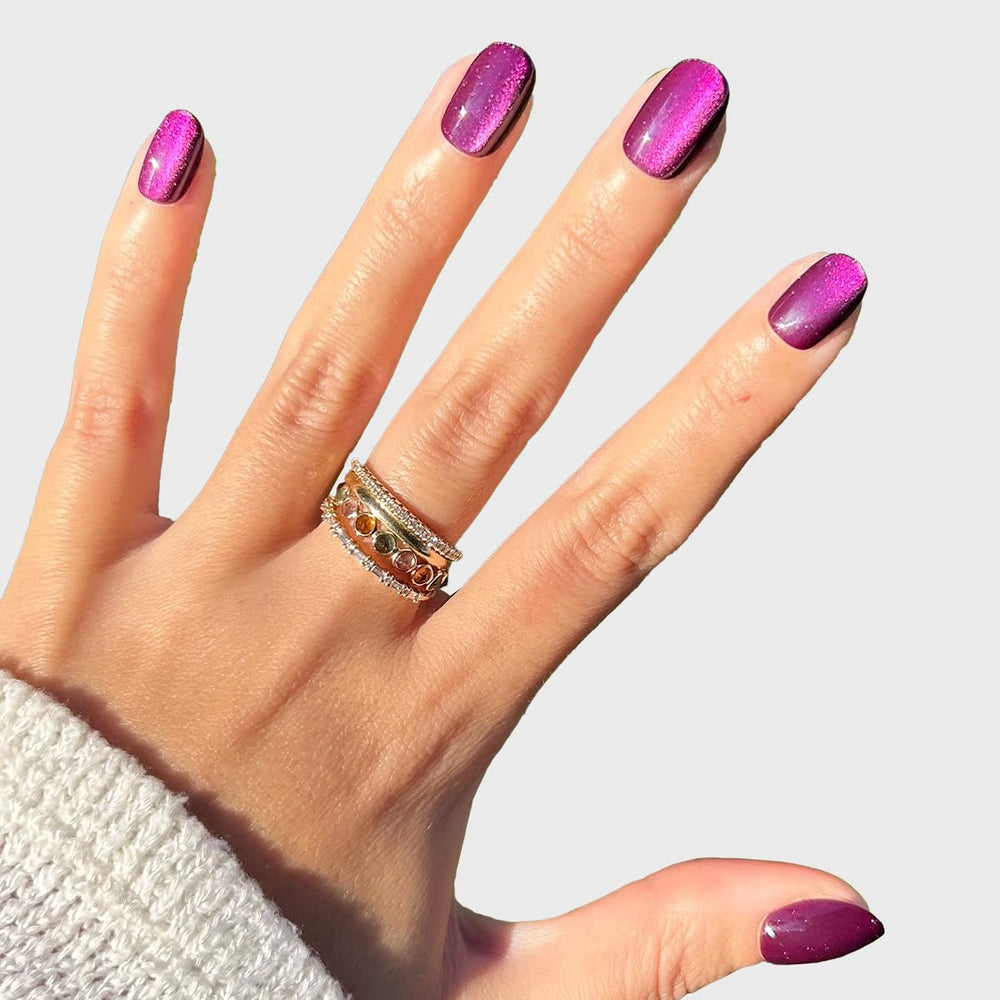 Olive & June Instant Mani close-up with natural-looking nail finish