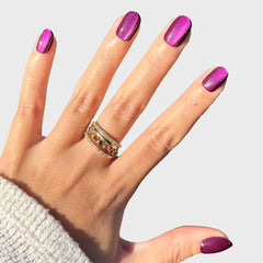 Olive & June Instant Mani close-up with natural-looking nail finish