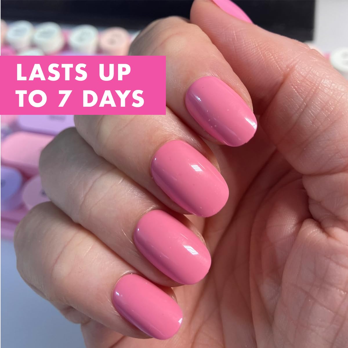 Olive & June 32 nails in 16 sizes for a perfect fit across shapes.