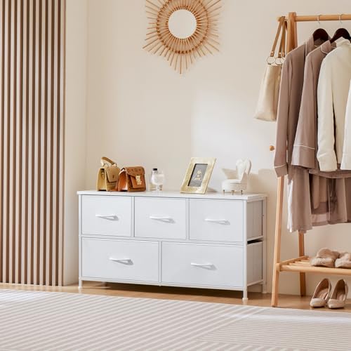 OLIXIS large-capacity storage for daily essentials and accessories
