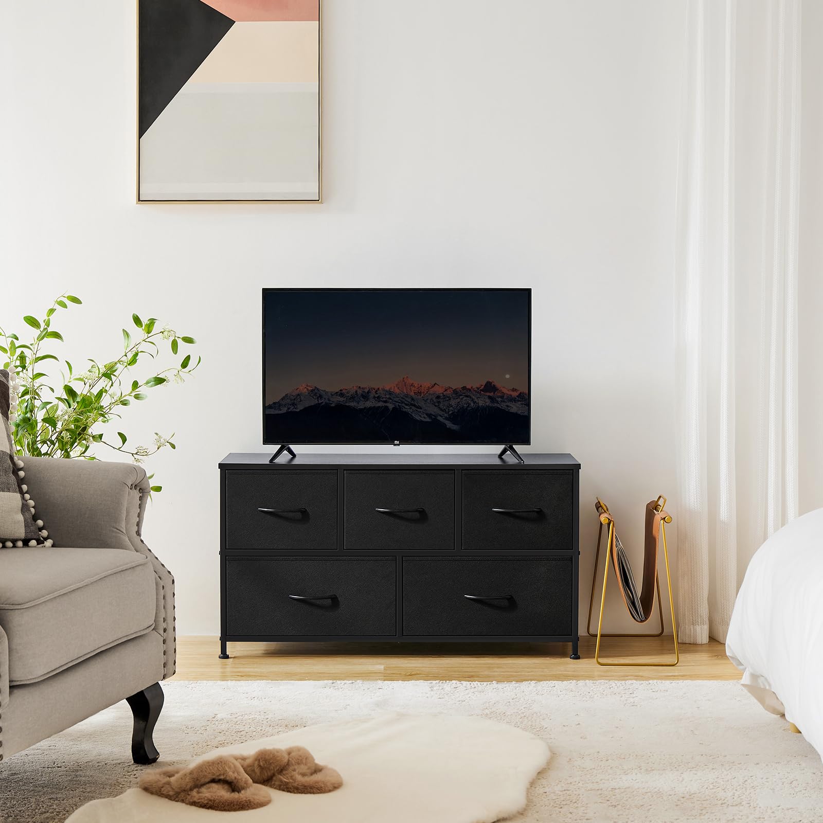 OLIXIS steel-frame dresser showcases durable construction for daily use.