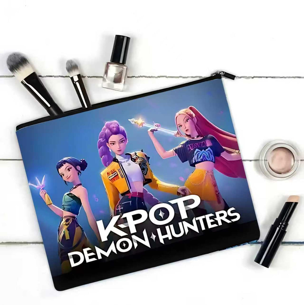 OLKIHNSDU Demon Hunters Wallet zipper detail emphasizes smooth, durable closure.