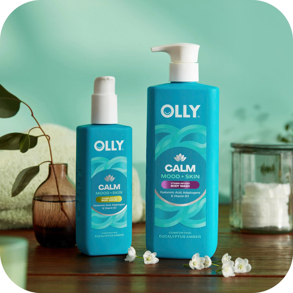 OLLY Vitamin Complex label featuring hyaluronic acid, adaptogens and vitamin B3.