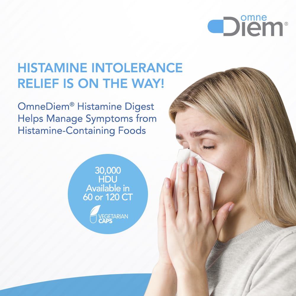 Omne Diem Histamine Digest tablet with glass of water ready to take