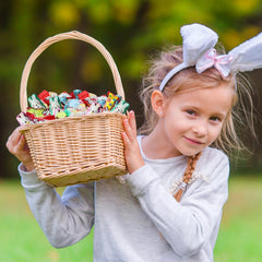 ONE CANDY WAY Easter milk and dark chocolates assortment for sharing.