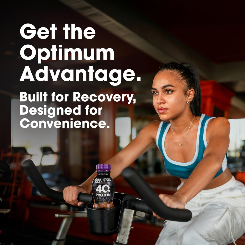 Optimum Nutrition 40g vanilla shake glass shows creamy texture.