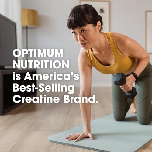 Powder dissolving smoothly in water with Optimum Nutrition Creatine Monohydrate Plus