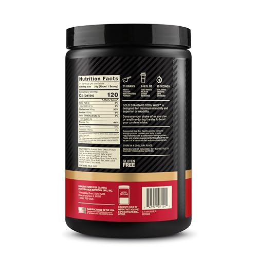 Blender blending a strawberry cream shake for a protein-rich snack