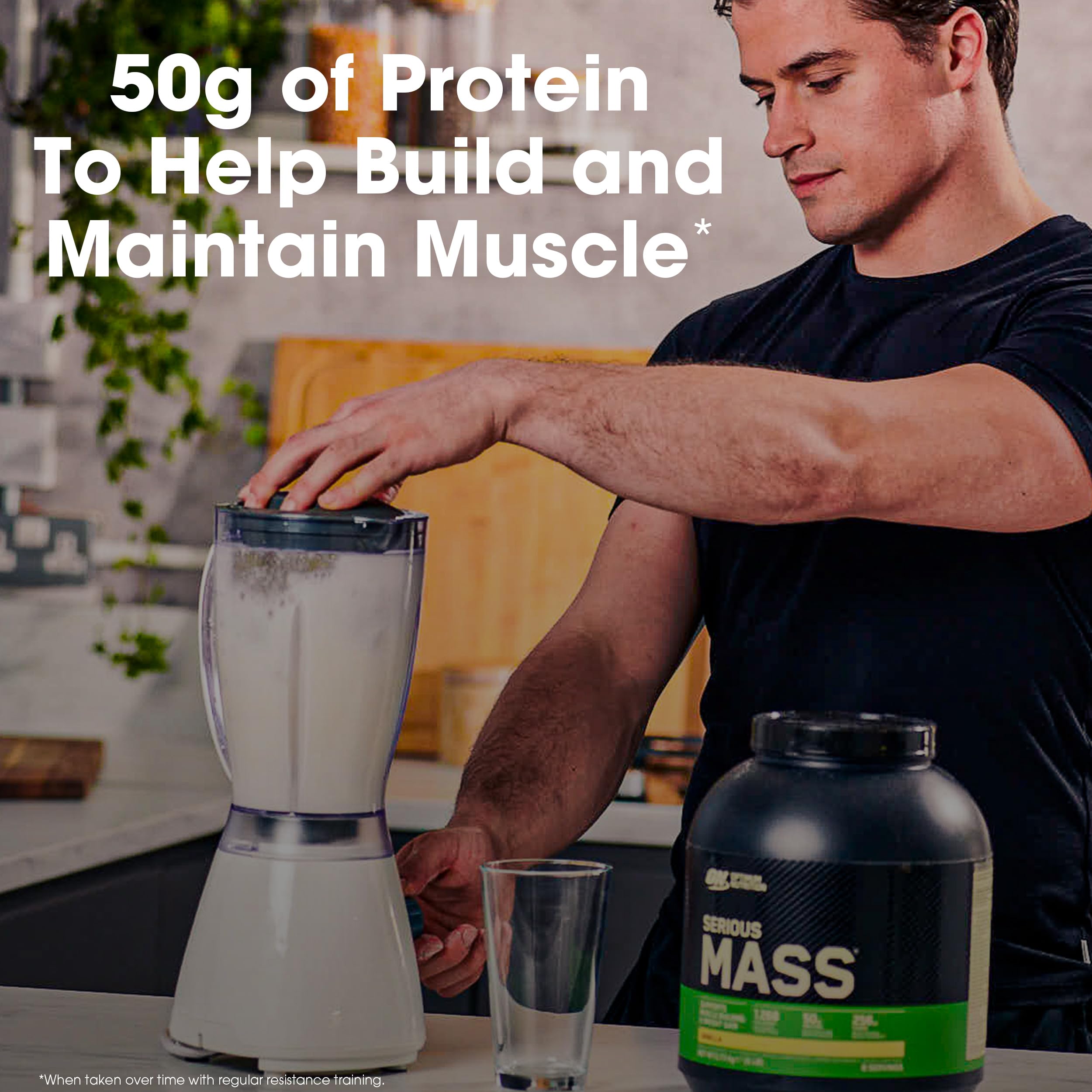 Optimum Nutrition Serious Mass powder texture, rich protein and carbohydrate blend
