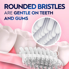 Oral-B Advanced Sensitive end-rounded bristles protecting gums during brushing.