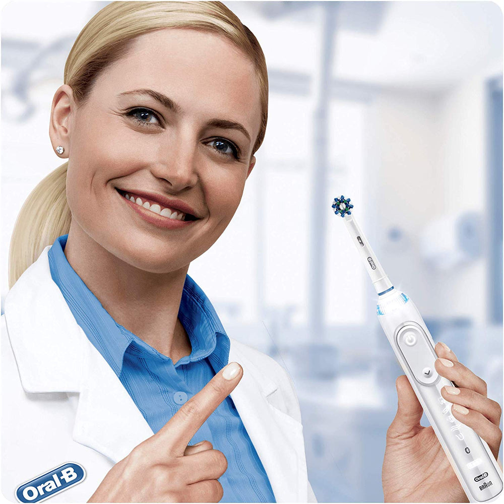Oral-B Cross Action heads packaging with brand logo visible