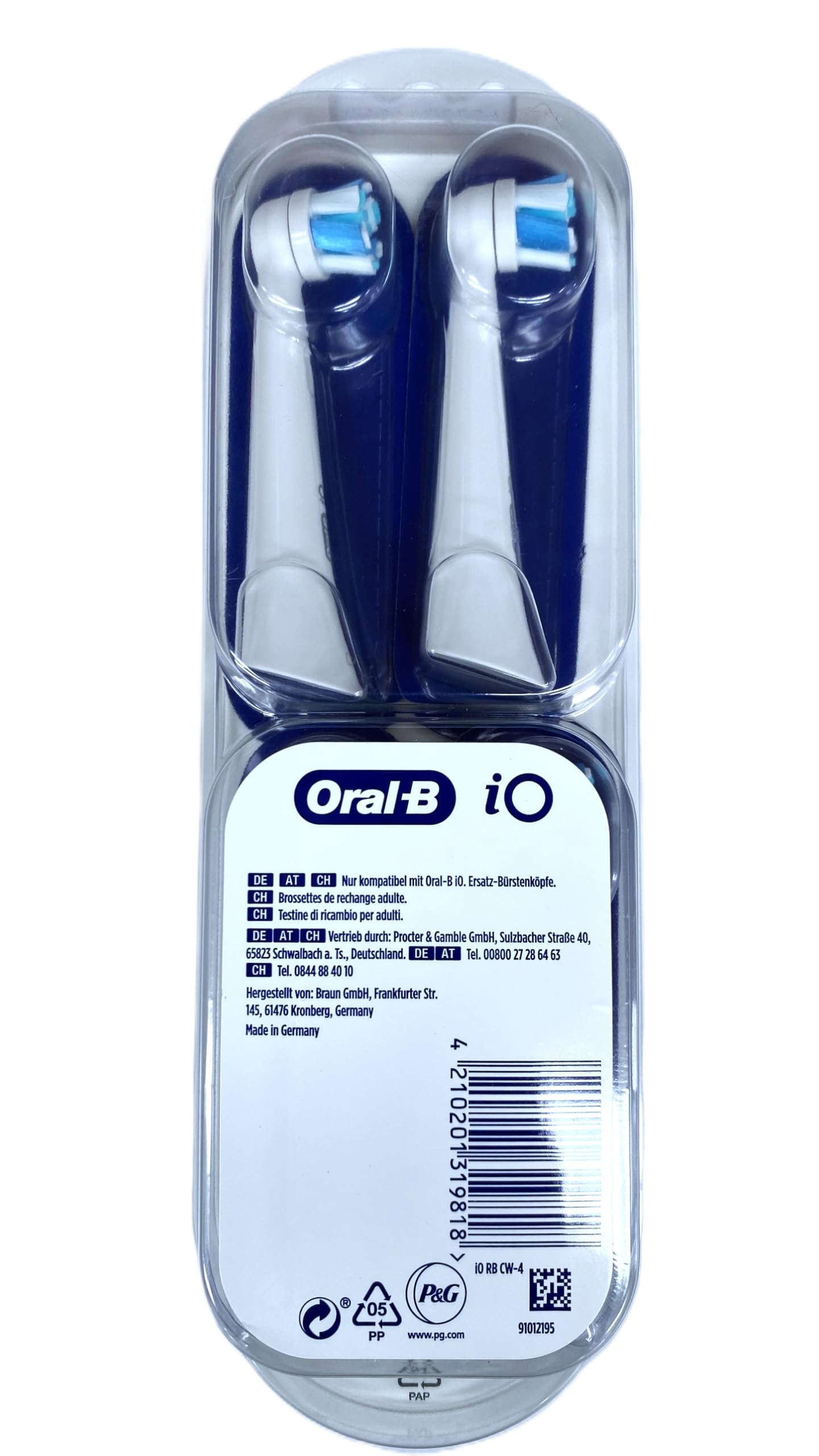 Close-up of an Oral-B iO head highlighting its round-brush design for comfortable plaque removal.
