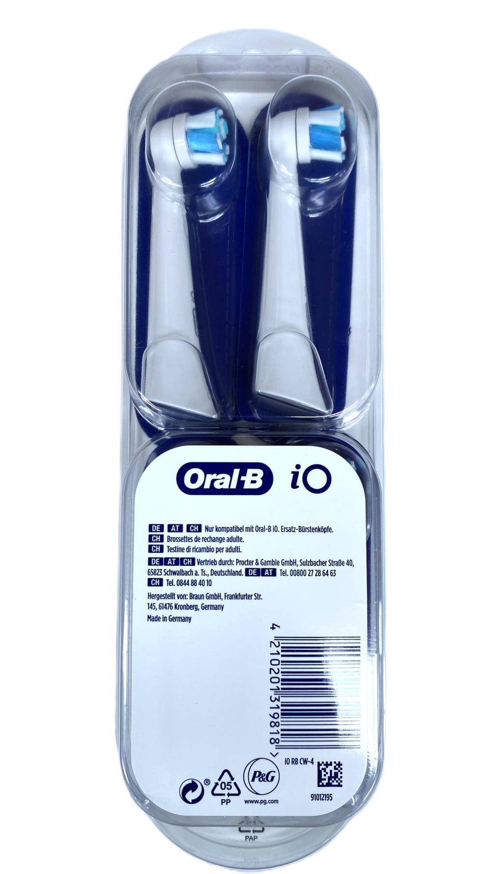 Close-up of an Oral-B iO head highlighting its round-brush design for comfortable plaque removal.