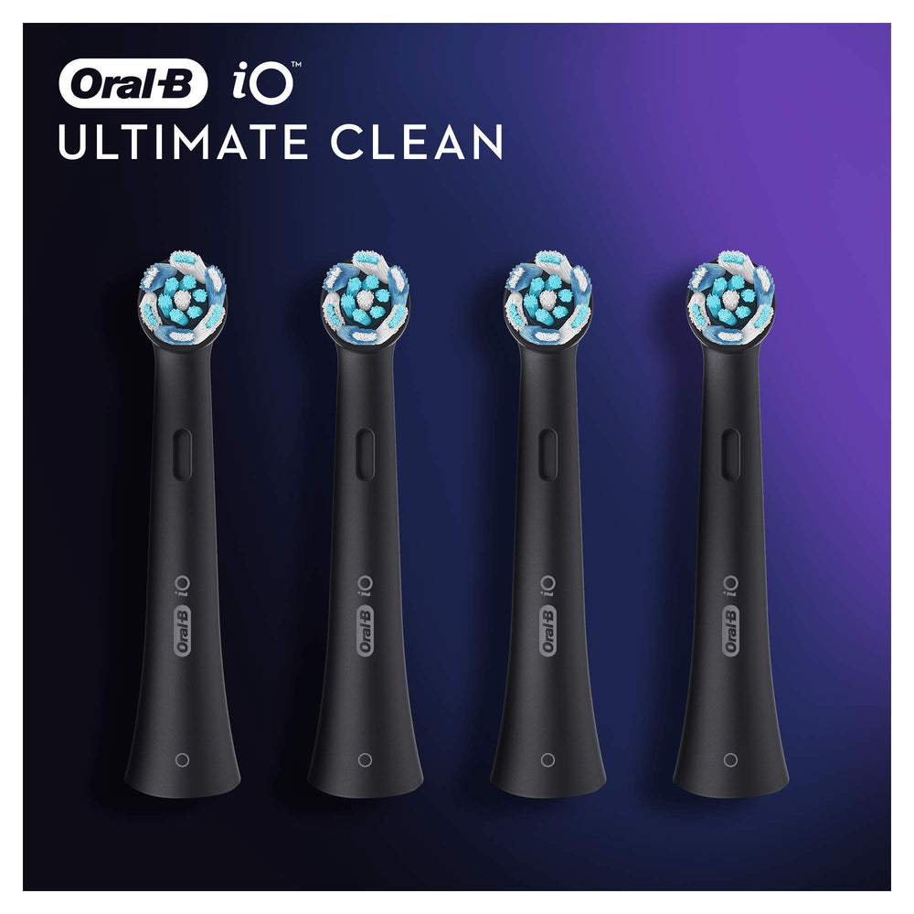 Oral-B iO dense bristles close-up for effective cleaning.