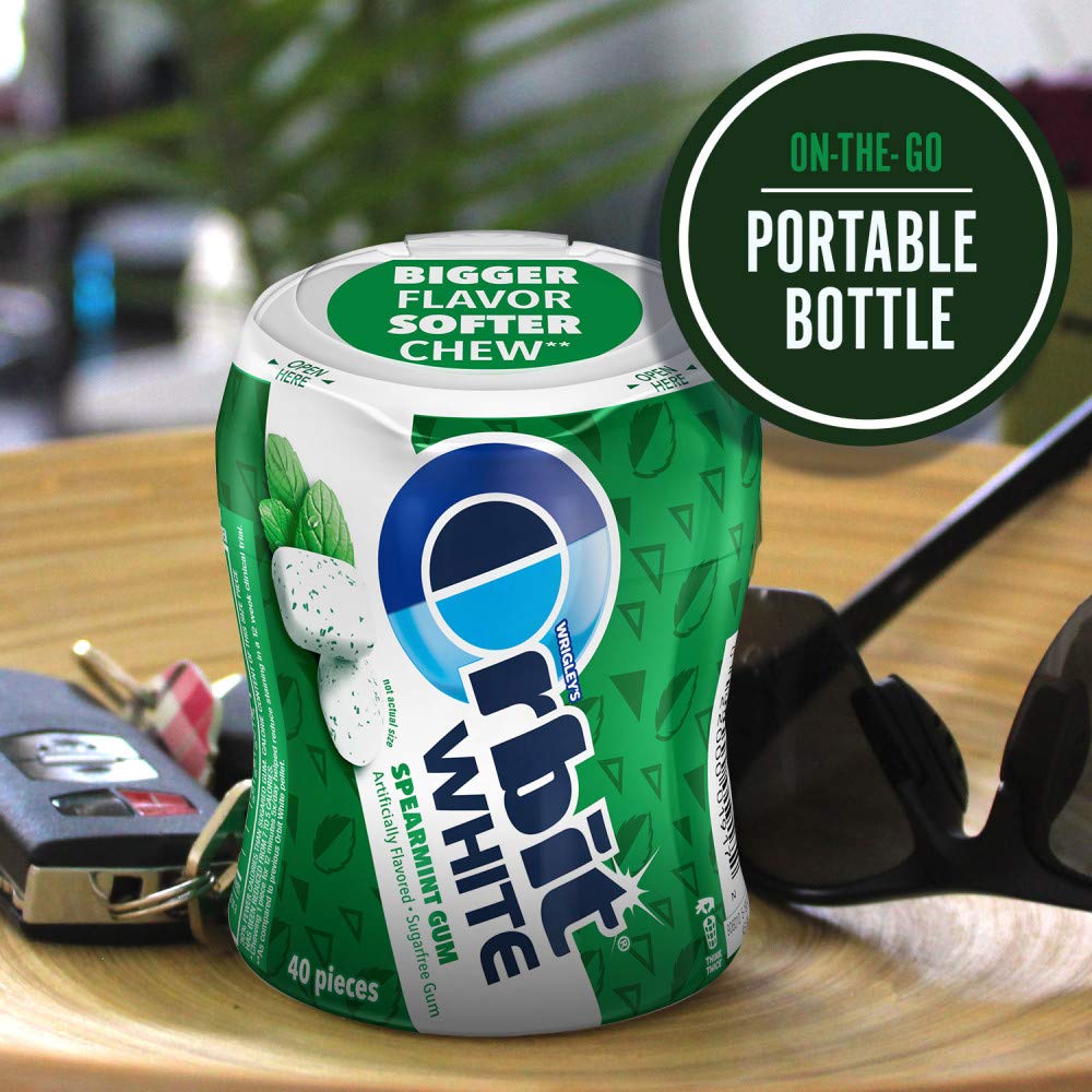 Open Orbit WHITE pack showing minty freshness ready to enjoy.