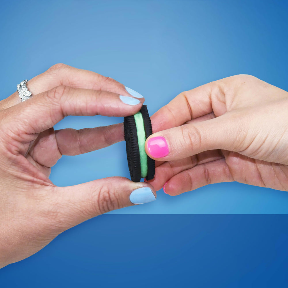 Easy-pull tab on OREO Mint Creme package for convenient snacking