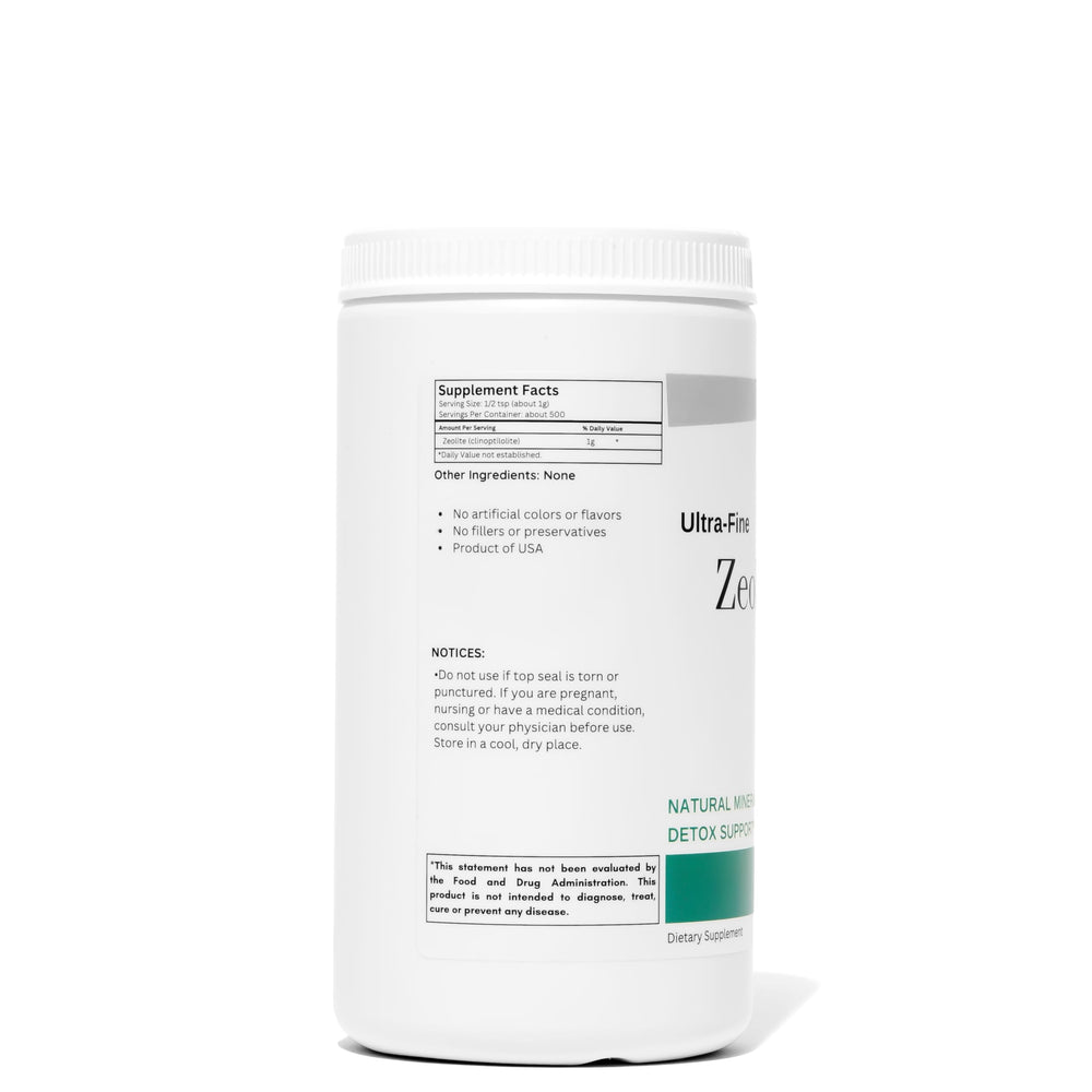 Organic Excellence Zeolite Clinoptilolite Powder pour demonstrates effortless addition to beverages.