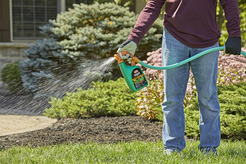 Ortho WeedClear spray procedure for hose-end application