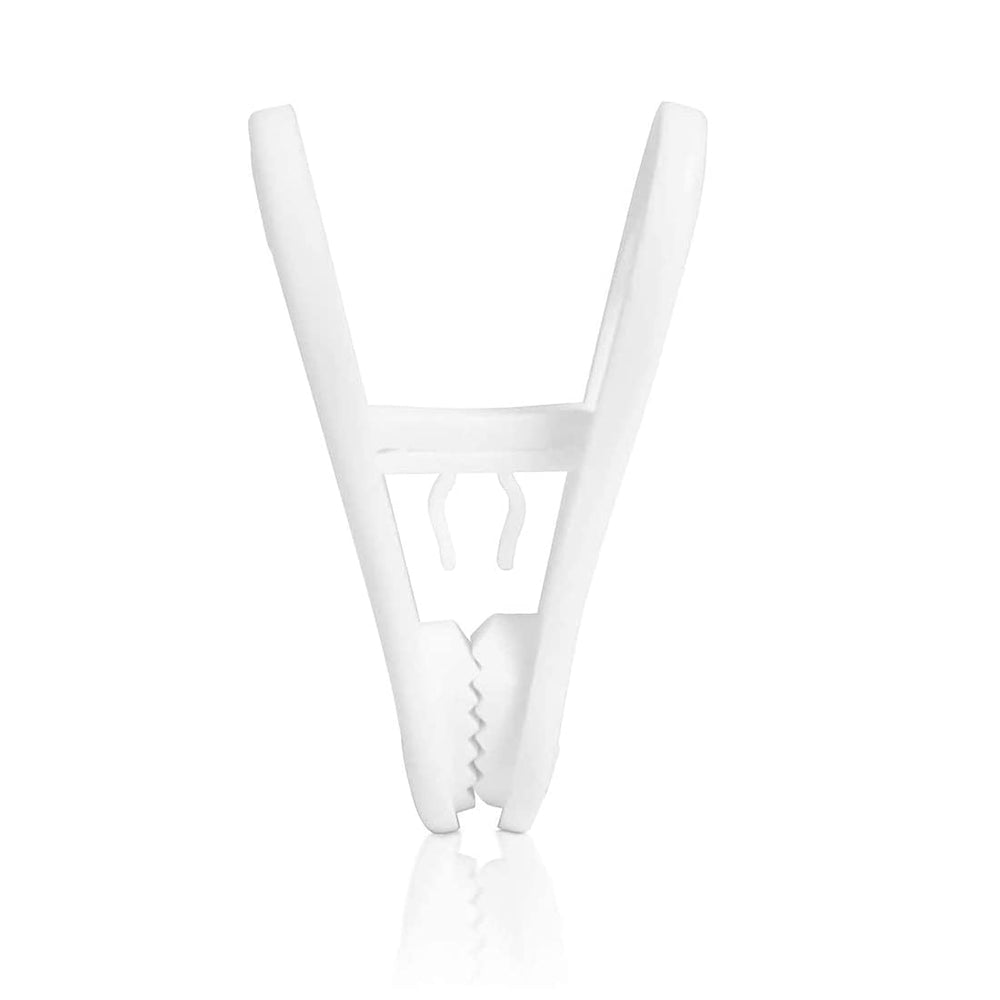 Otylzto hanger clip standard size ensures secure grips on everyday clothing.
