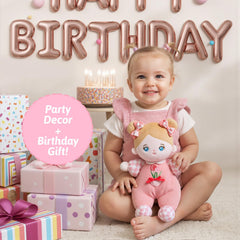 OUOZZZ 10-inch Tulip Pink doll shows compact size for tiny hands.