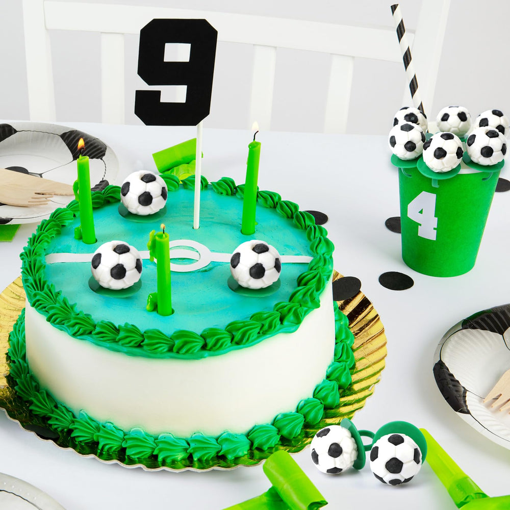 Oweiroi Soccer Ring Lollipops party bags showcase unique candy bags.