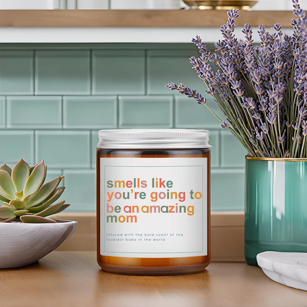 OWSUMER natural soy wax candle promoting clean burn and aroma.