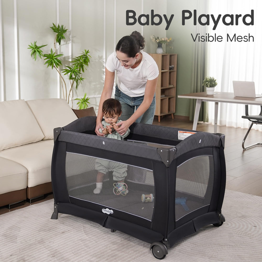 Pamo Babe foldable carry-bag keeps the setup compact for travel.