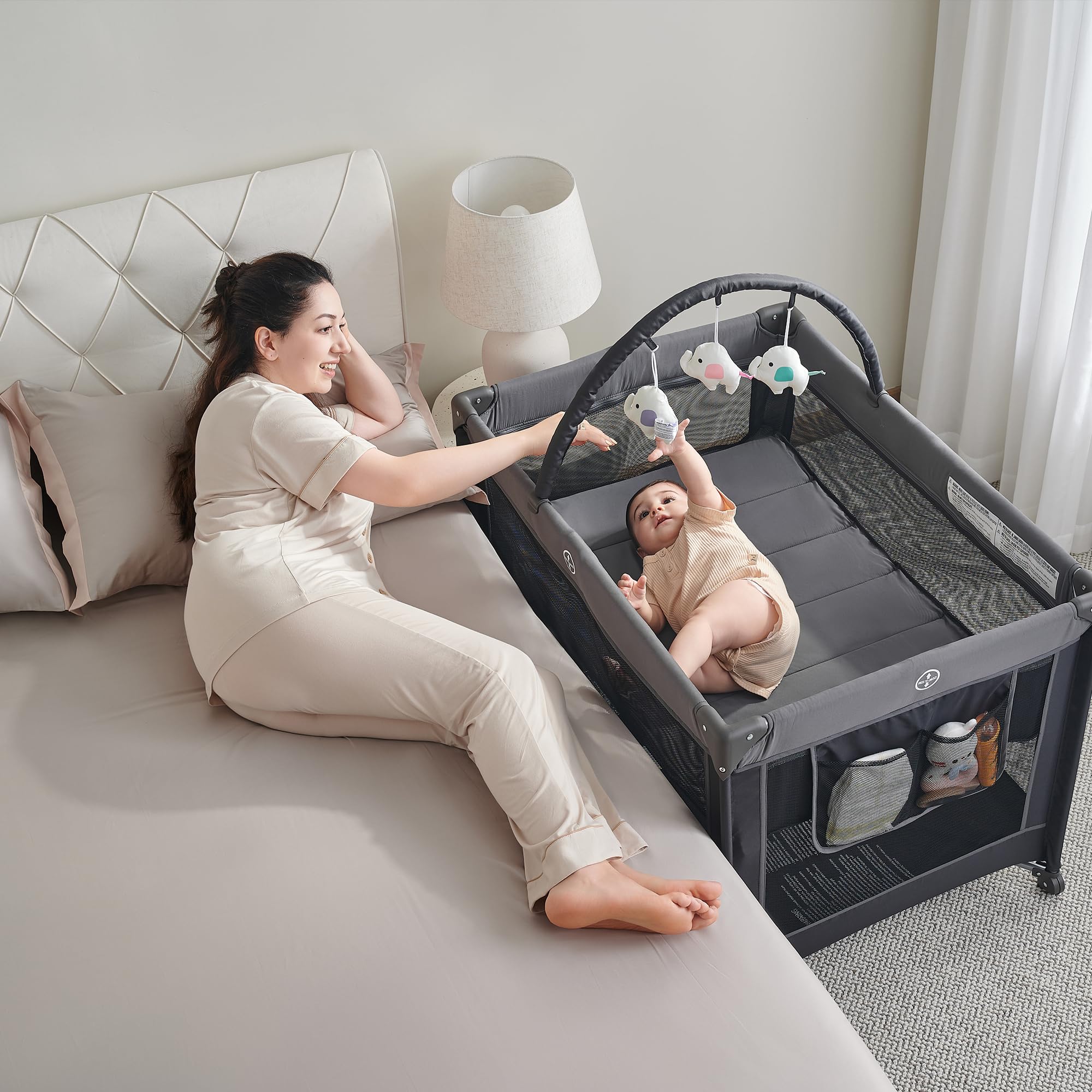 Pamo Babe travel playpen placed in car trunk