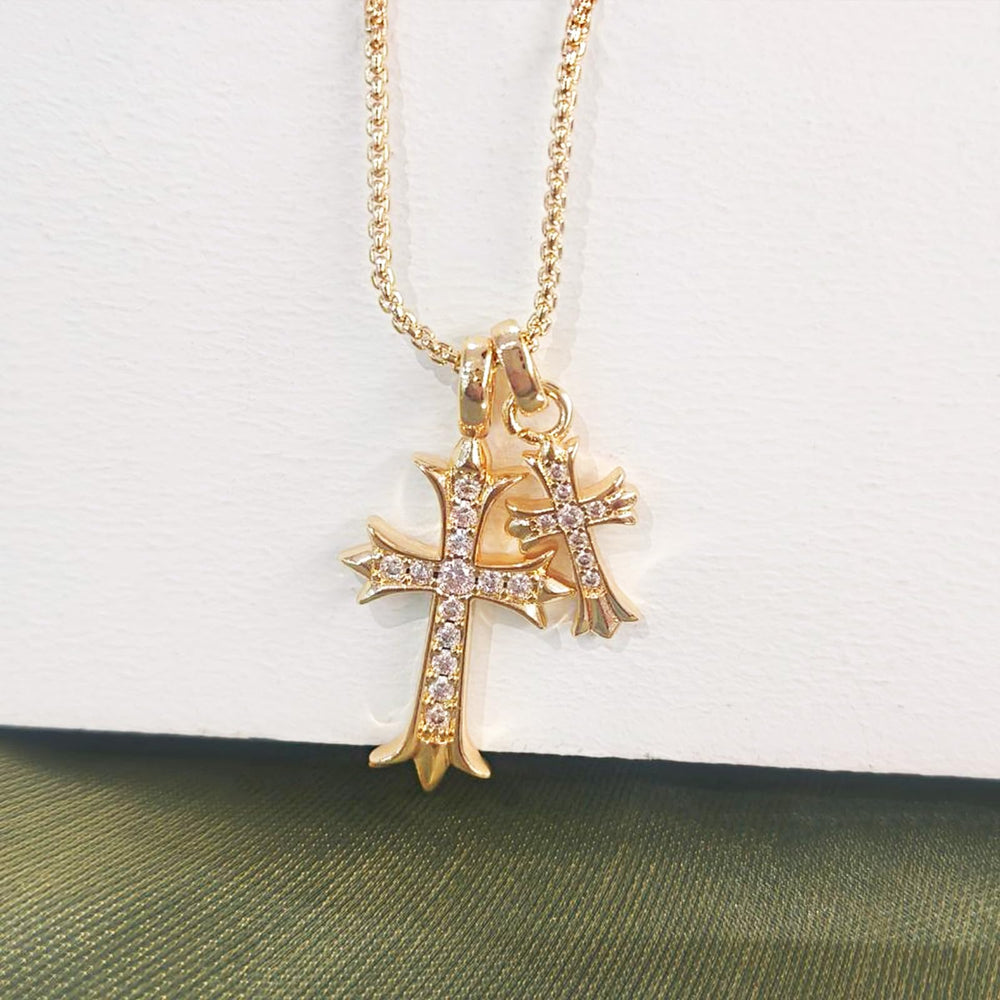 Partm 14K gold-plated brass finish adds warmth and lasting shine.