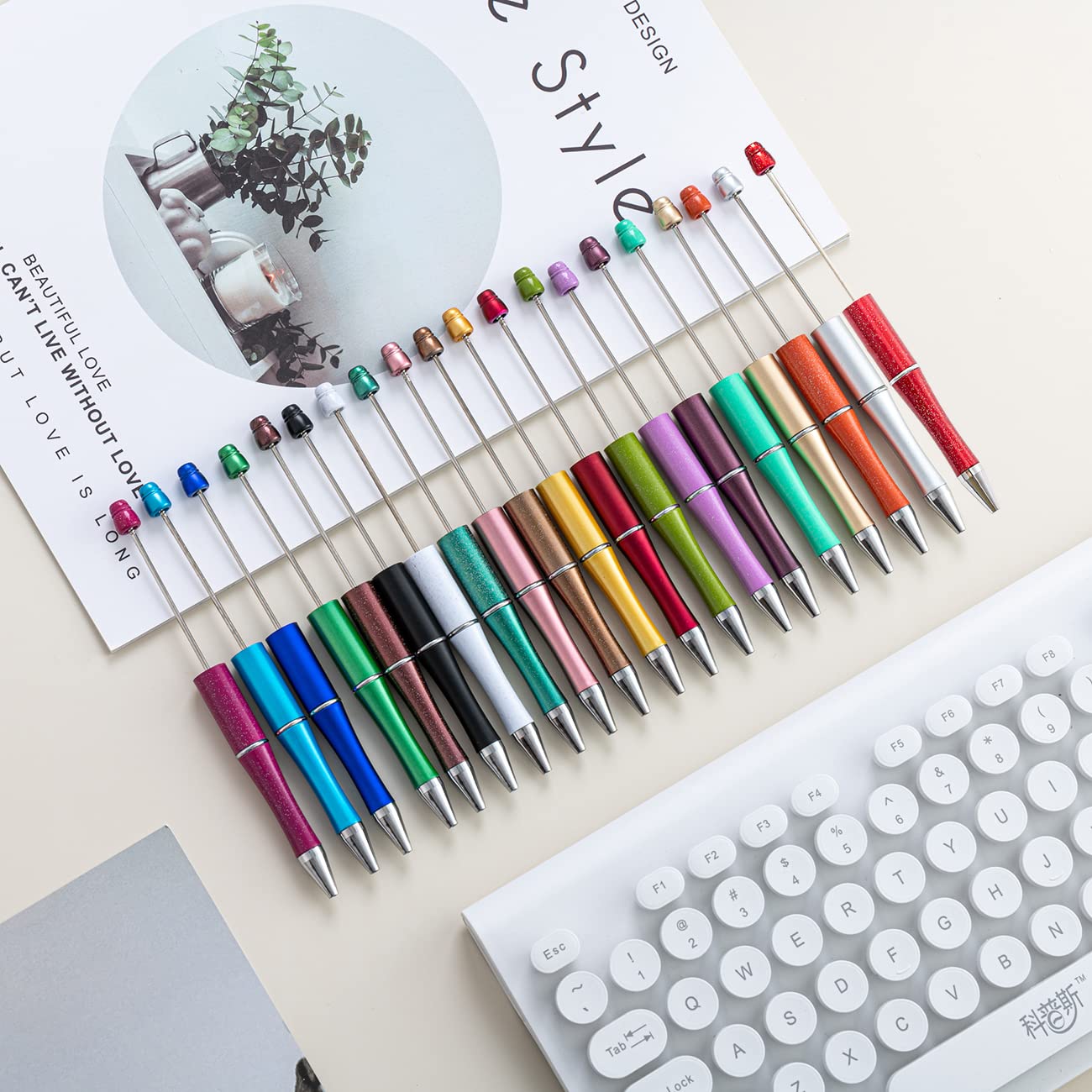 PASISIBICK beadable pens as dazzling party favors for guests