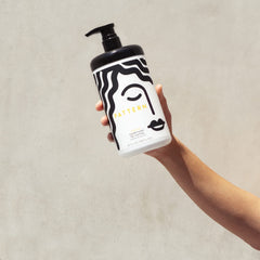PATTERN Beauty conditioner hair application; smooths coils without weighing down