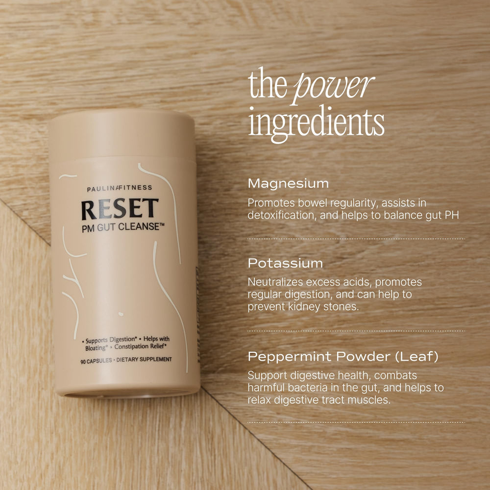 Paulina Fitness Reset bottle pour demonstrates easy nightly dosage.