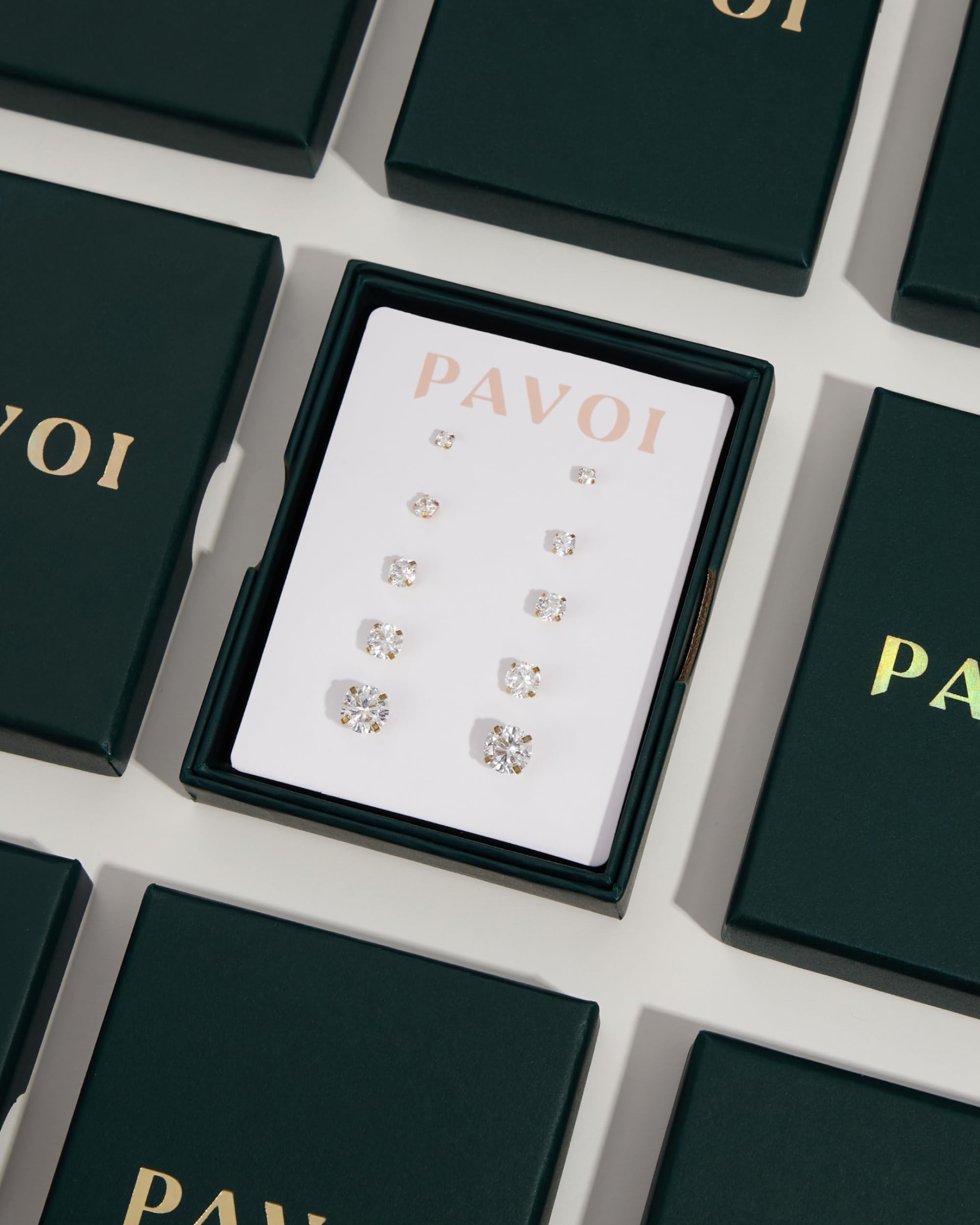 PAVOI premium gift box ideal for gifting on special occasions