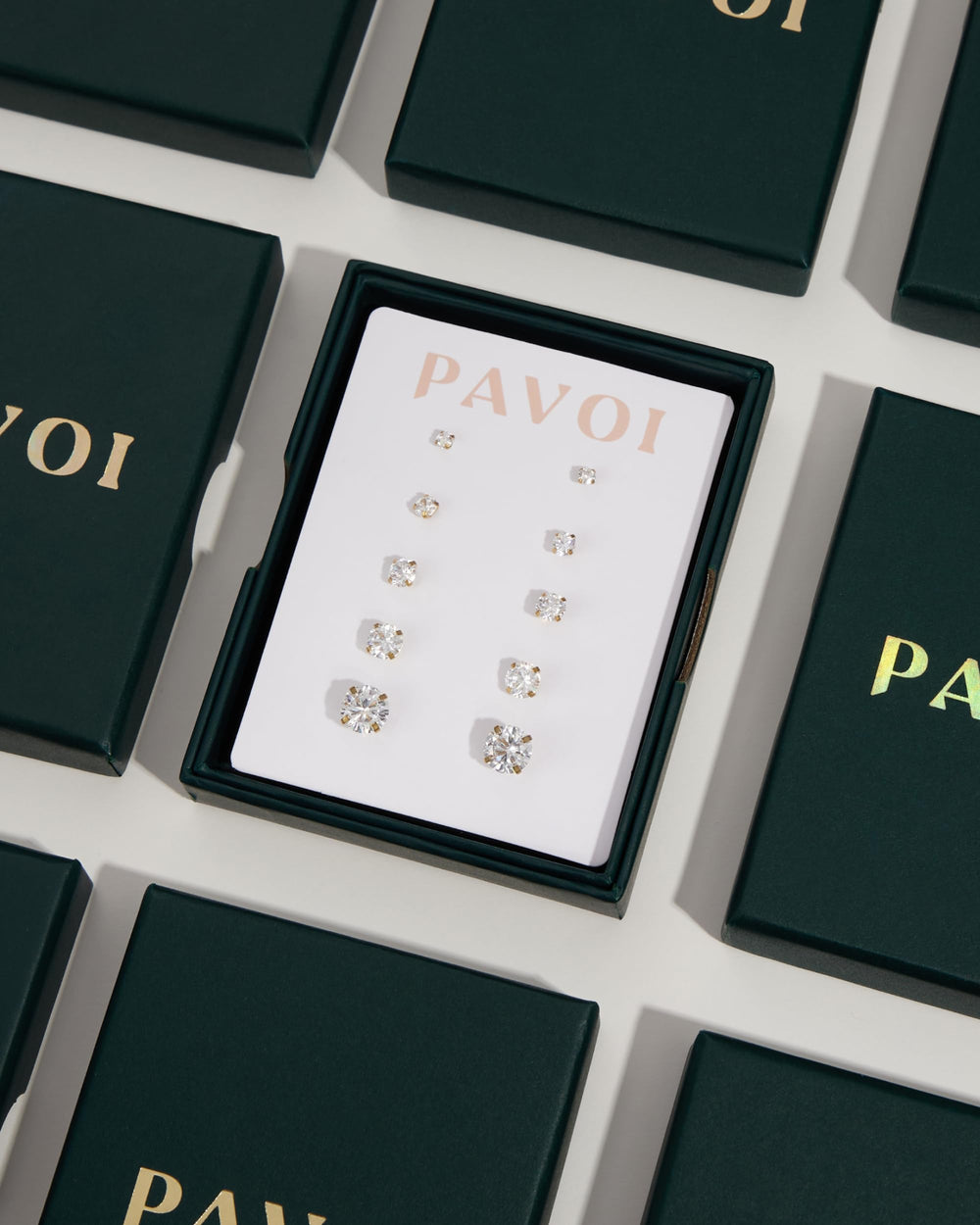 PAVOI premium gift box ideal for gifting on special occasions