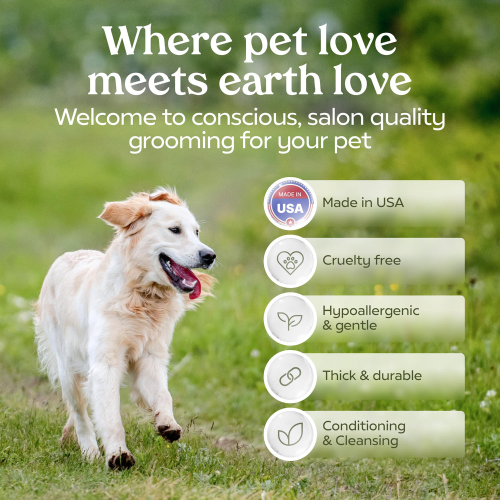 Paw Fume multi-use wipes for dogs and cats.